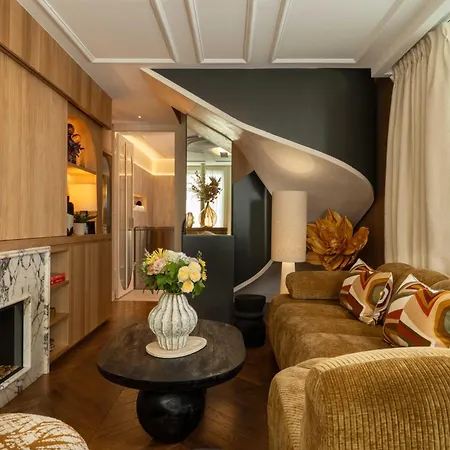 Royal Madeleine & Hotel 4*
