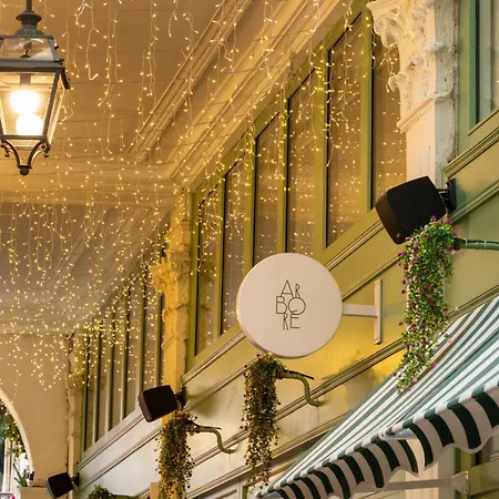 Royal Madeleine & 4* Paris