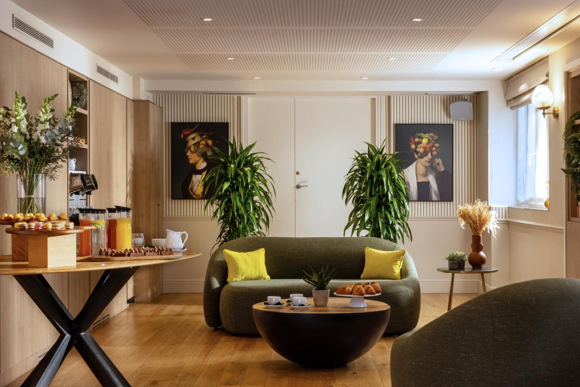 Royal Madeleine & Paris