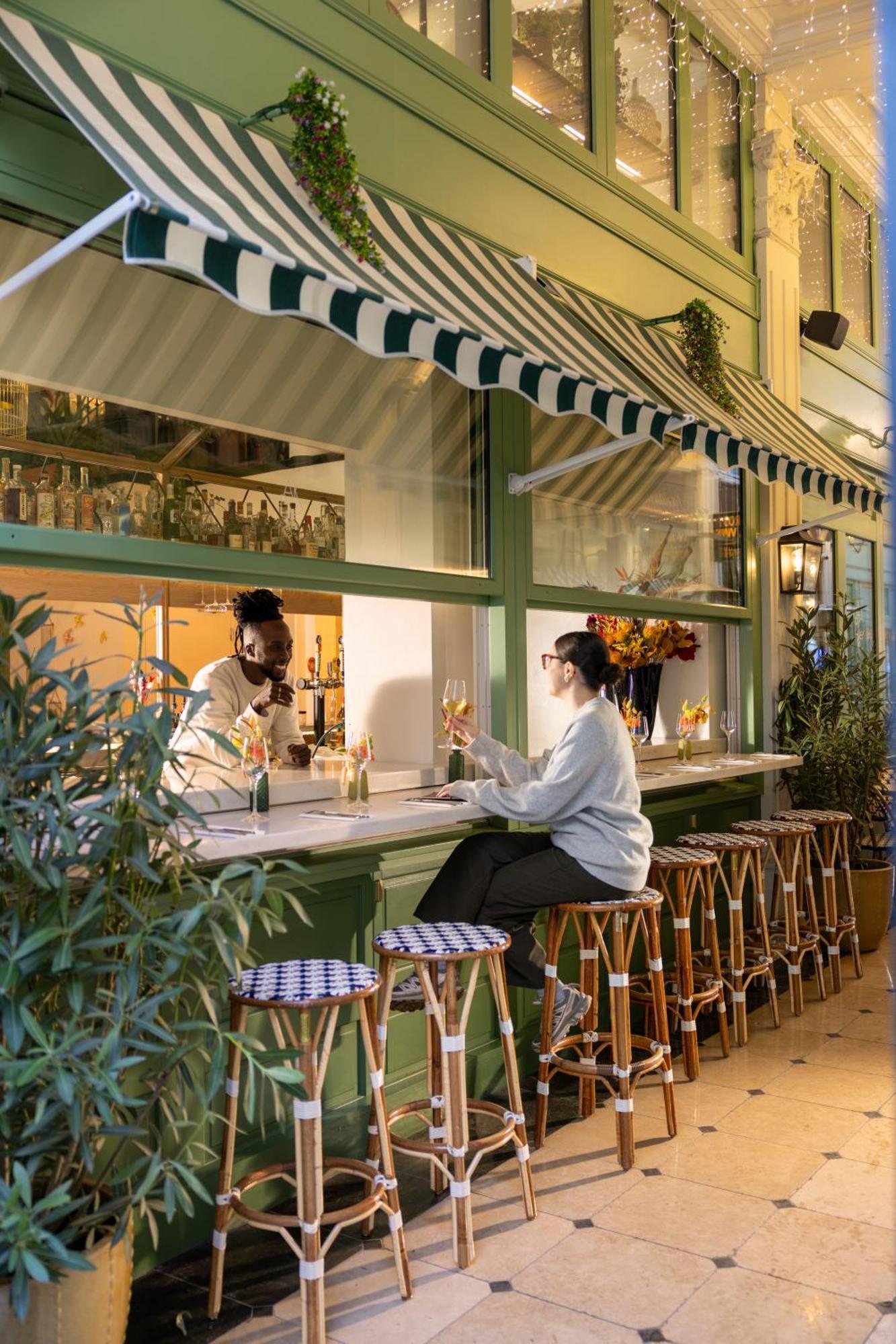 Hotel Royal Madeleine & 4*